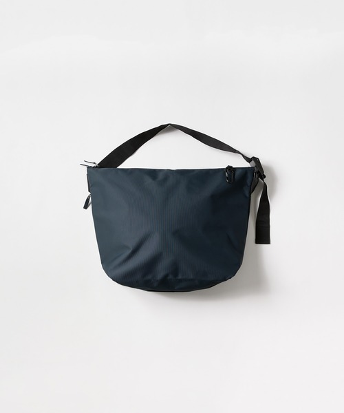 meltum | メルタム NYLON MESSENGER BAG