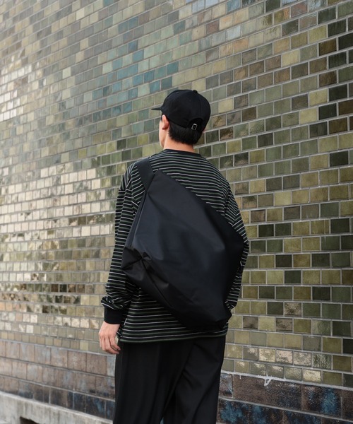 NYLON MESSENGER BAG / ナイロンメッセンジャーバッグ
