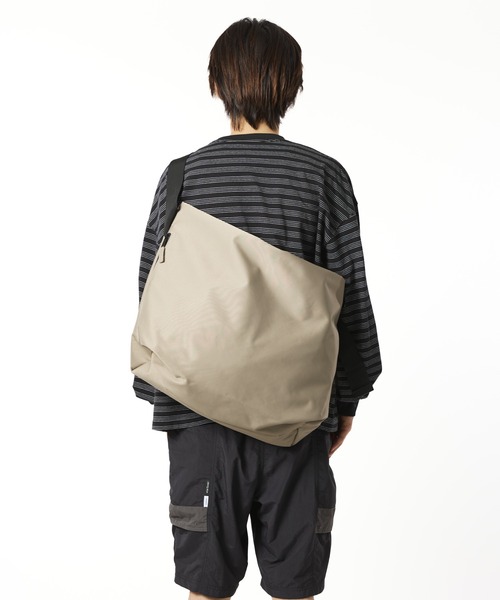 NYLON MESSENGER BAG（メッセンジャーバッグ）｜meltum（メルタム）の