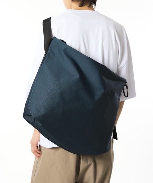 NYLON MESSENGER BAG（メッセンジャーバッグ）｜meltum（メルタム）の