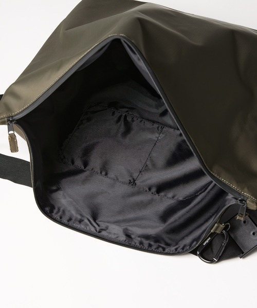NYLON MESSENGER BAG（メッセンジャーバッグ）｜meltum（メルタム）の