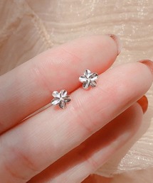 【MASHIRO】ハワイアンフラワーモチーフピアス