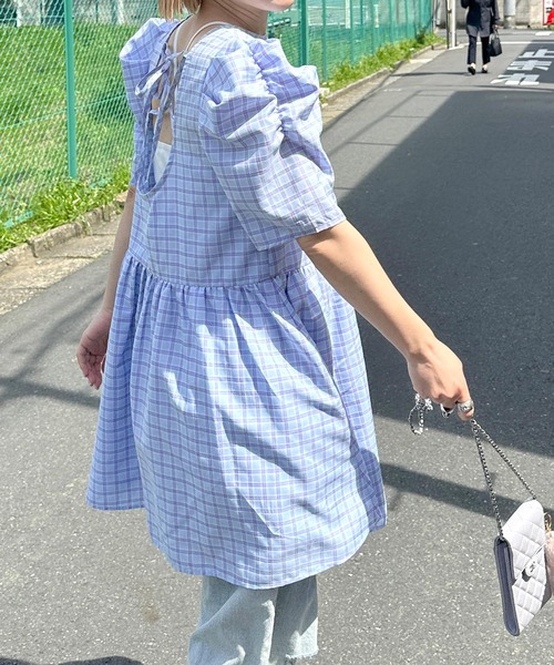 Alley by w closet（アリーバイダブルクローゼット）の「【Alley】肩きゃしゃ見え袖の夏っぽチェックワンピ（ワンピース・レディース・パープル/サックスブルー・FREE）」の9枚目の写真