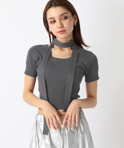 FOREVER 21(フォーエバー トゥエンティーワン)の「【2024SS】ボウタイ付きリブニット(ニット/セーター・レディース・グレー/ブラック/ホワイト・FREE)」の3枚目の写真