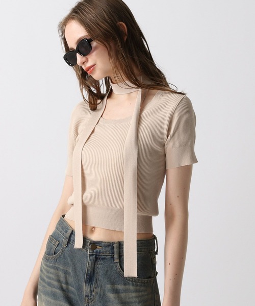 FOREVER 21(フォーエバー トゥエンティーワン)の「【2024SS】ボウタイ付きリブニット(ニット/セーター・レディース・グレー/ブラック/ホワイト・FREE)」の1枚目の写真