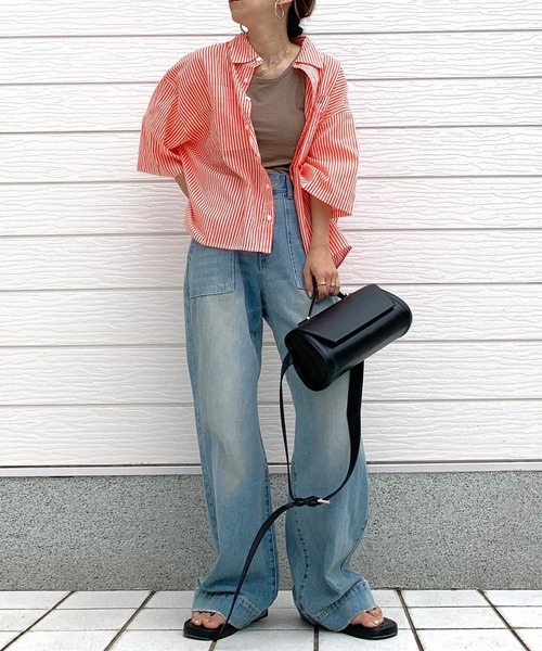 Q(キュー)の「カップ付きラメアメスリタンク(タンクトップ・レディース・ブラック/グレイッシュベージュ・MEDIUM)」の14枚目の写真