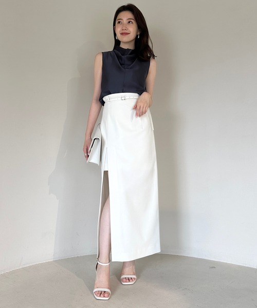 anuans（アニュアンス）の「レイヤードスリットスカート（スカート