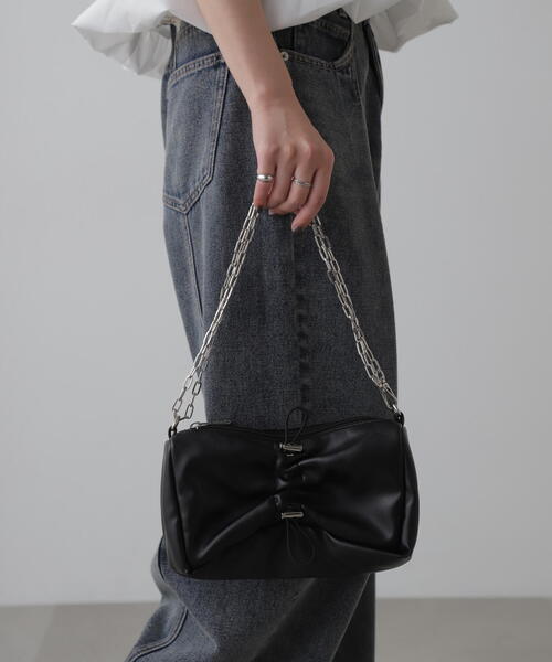 FREE'S MART(フリーズマート)の「◆センタータックバッグ(ハンドバッグ・レディース・ブラック/シルバー・フリ-)」の3枚目の写真