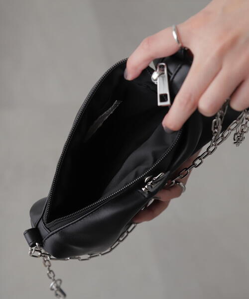 FREE'S MART(フリーズマート)の「◆センタータックバッグ(ハンドバッグ・レディース・ブラック/シルバー・フリ-)」の7枚目の写真