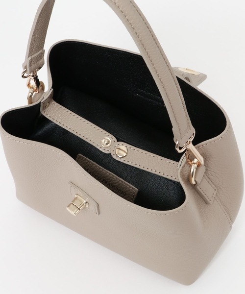 MARCO BIANCHINI（マルコビアンチーニ）の「MARCO BIANCHINI　ワンハンドル2WAYショルダーバッグ（ショルダーバッグ・レディース・ベージュ/ブラウン・ONE）」の14枚目の写真