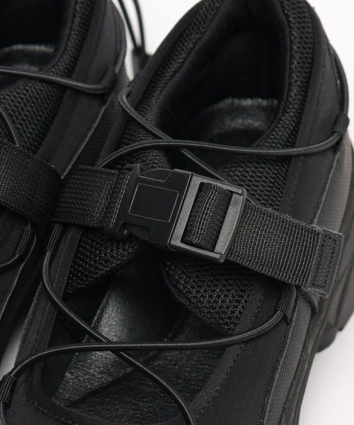 niko and...(ニコアンド)の「オリジナルクロスループスニーカー(スニーカー・レディース・ブラック/その他1・LARGE/MEDIUM)」の10枚目の写真