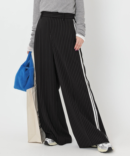 売れ筋ランキングも AP STUDIO（エーピーストゥディオ）の「ノベルラインパンツ パンツ