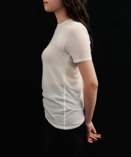 kiehtova（キエトヴァ）の「【kiehtova】sheer tops KTWR3 / KTWR25　※（Tシャツ/カットソー・レディース・ブルー/ブラック/カーキ/ホワイト/グレー・FREE）」の15枚目の写真