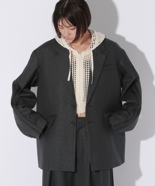 Anui（アニュイ）の「【UNISEX】ラインスリーブジャケット（テーラードジャケット・レディース・ブラック/ブラウン・MEDIUM）」の5枚目の写真