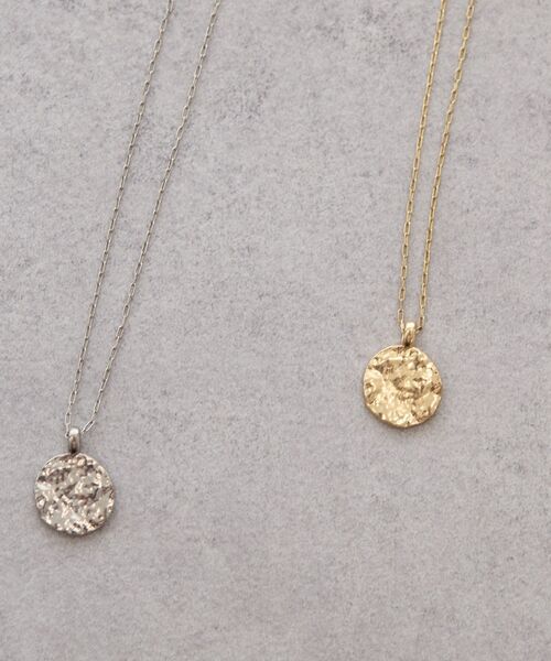 AMERICAN HOLIC（アメリカンホリック）の「テクスチャーコインネックレス（ネックレス・レディース・ゴールド/シルバー・FREE）」の11枚目の写真