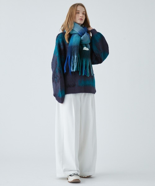 VELNUS(ベルナス)の「【VELNUS】Mohair touch gradation-like volume check muffler/モヘアタッチ グラデーションライクボリュームチェックマフラー(マフラー・メンズ・イエロー系/ブルー系・FREE)」の3枚目の写真