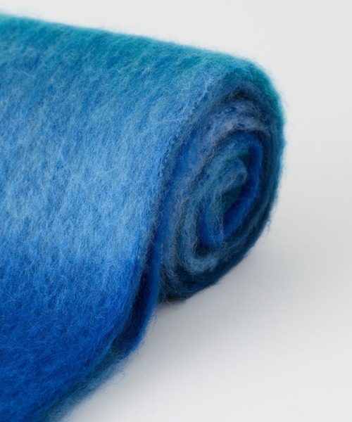 VELNUS(ベルナス)の「【VELNUS】Mohair touch gradation-like volume check muffler/モヘアタッチ グラデーションライクボリュームチェックマフラー(マフラー・メンズ・イエロー系/ブルー系・FREE)」の12枚目の写真