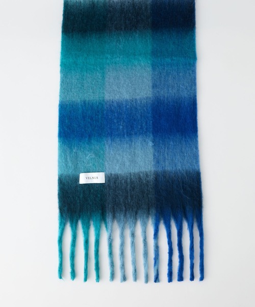 VELNUS(ベルナス)の「【VELNUS】Mohair touch gradation-like volume check muffler/モヘアタッチ グラデーションライクボリュームチェックマフラー(マフラー・メンズ・イエロー系/ブルー系・FREE)」の15枚目の写真
