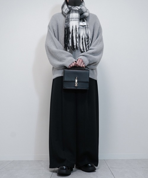VELNUS(ベルナス)の「【VELNUS】Mohair touch gradation-like volume check muffler/モヘアタッチ グラデーションライクボリュームチェックマフラー(マフラー・メンズ・イエロー系/ブルー系・FREE)」の22枚目の写真