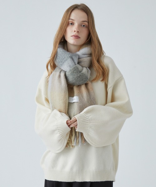 VELNUS】Mohair touch gradation-like volume check muffler/モヘア