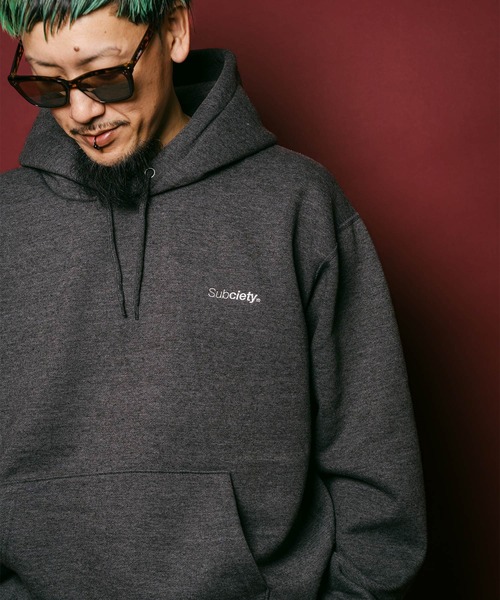 Subciety(サブサエティ)の「Trademark hoodie(ベスト・メンズ・ネイビー/ブラック/グレー/チャコール・XX-LARGE/X-LARGE/LARGE/MEDIUM/SMALL/X-SMALL)」の3枚目の写真