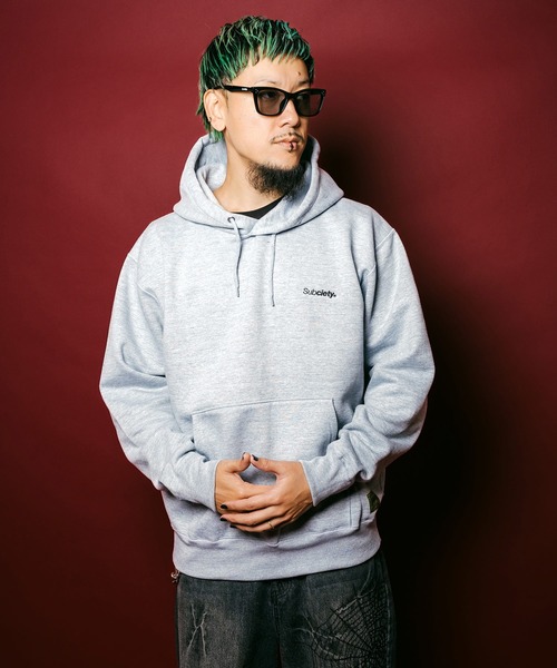 Subciety(サブサエティ)の「Trademark hoodie(ベスト・メンズ・ネイビー/ブラック/グレー/チャコール・XX-LARGE/X-LARGE/LARGE/MEDIUM/SMALL/X-SMALL)」の21枚目の写真