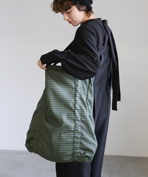 select MOCA（セレクトモカ）の「リボンショルダーギャザートートバッグ（ショルダーバッグ・レディース・ブラウン/グリーン/ブラック・FREE）」の3枚目の写真