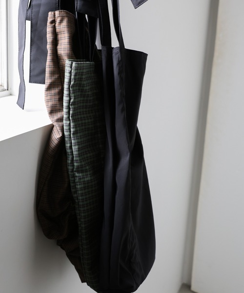 select MOCA（セレクトモカ）の「リボンショルダーギャザートートバッグ（ショルダーバッグ・レディース・ブラウン/グリーン/ブラック・FREE）」の9枚目の写真