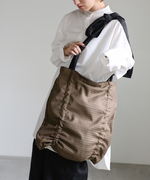 select MOCA（セレクトモカ）の「リボンショルダーギャザートートバッグ（ショルダーバッグ・レディース・ブラウン/グリーン/ブラック・FREE）」の20枚目の写真