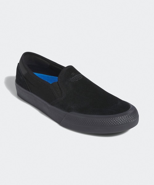 adidas(アディダス)の「adidas/アディダス SHMOOFOIL SLIP シュムーフォイル スニーカー(スリッポン・メンズ・ブラック・27.5/26.5/26/27/28/28.5)」の3枚目の写真