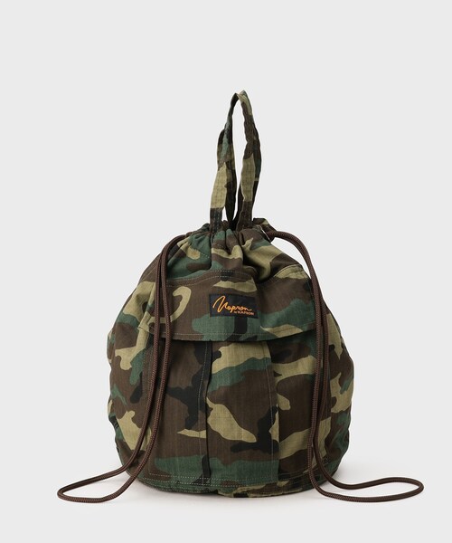 TAKEO KIKUCHI(タケオキクチ)の「◆【NAPRON】MILITARY PATIENTS BAG(ハンドバッグ・メンズ・ブラック/オリーブ系5/オリーブ・00)」の3枚目の写真