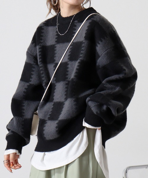 SUGGESTION（サジェッション）の「Checkered crew neck sweater / チェッカークルーネックセーター unisex（ニット/セーター・メンズ・グレー/ライトグレー/チャコール・M/L）」の3枚目の写真