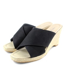 chocolates（チョコラテス）の「クロスストラップ 厚底サンダル【日本製】（サンダル）」