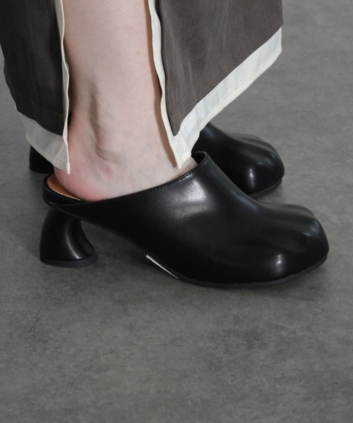 変形トゥミュール／deformed toe mule ディフォームド サボ 厚底