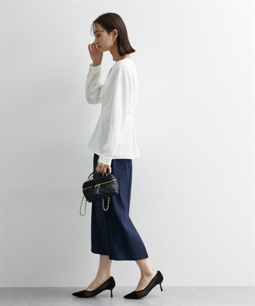 nissen（ニッセン）の「フロントタック入前開きブラウス【ＵＶカット・洗濯機ＯＫ】（シャツ/ブラウス・レディース・ネイビー/サックスブルー/オフホワイト・S/M/L/LL）」の5枚目の写真