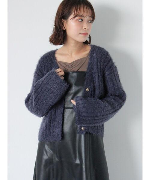 ehka sopo(エヘカソポ)の「エコレザーキャミソールワンピース(ワンピース・レディース・ブラウン/ベージュ系その他/ブラック・F)」の18枚目の写真