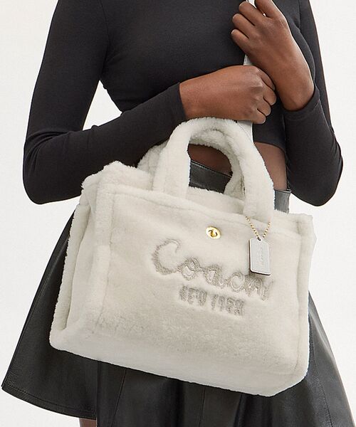 コーチ AirPodsケース ターンロック オールレザー キーホルダー  