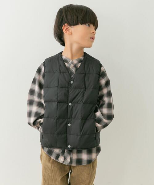 TAION(タイオン)の「TAION V-NECK BUTTON DOWN VEST(KIDS)(その他アウター・キッズ・ライトグレー/ベージュ/ブラック・140/130/120/110)」の2枚目の写真