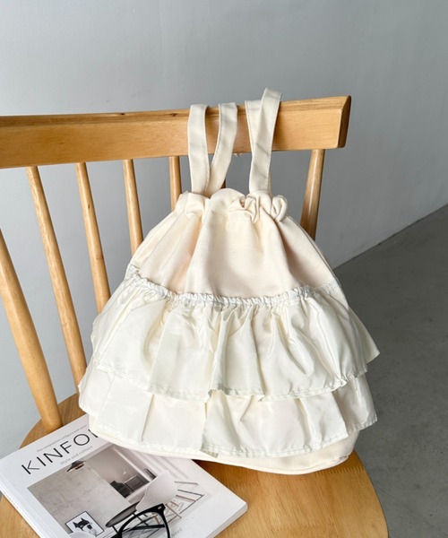 CLEA（クレア）の「【A4サイズ対応】2wayフリルトートバッグ（トートバッグ・レディース・ブラック/アイボリー/レッド/ブルー/ブラック系その他/ワインレッド/ブラウン/その他1/その他2/その他3・FREE）」の19枚目の写真