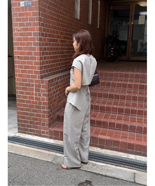 titivate(ティティベイト)の「リネンライクバックリボンフレンチトップス(Tシャツ/カットソー・レディース・サンドベージュ/ホワイト/ライトベージュ/ブラウン系その他・S/M)」の7枚目の写真