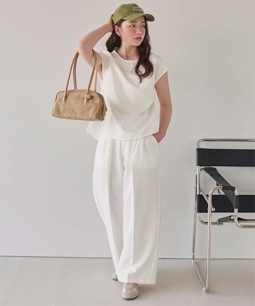 titivate(ティティベイト)の「リネンライクバックリボンフレンチトップス(Tシャツ/カットソー・レディース・サンドベージュ/ホワイト/ライトベージュ/ブラウン系その他・S/M)」の9枚目の写真