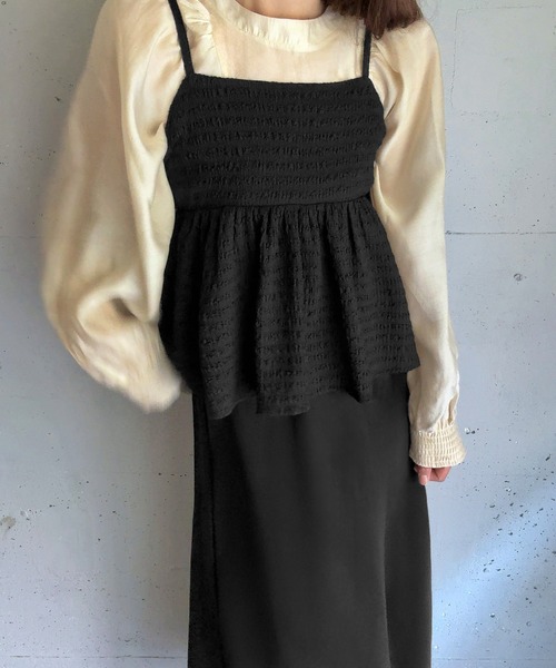 LAUIR(ラウアー)の「カットジャガードペプラムキャミビスチェ(キャミソール・レディース・アイボリー/チャコール/ブラック・LARGE/MEDIUM/X-LARGE)」の12枚目の写真