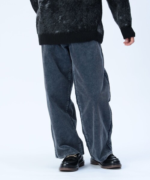 BEAMS HEART（ビームスハート）の「【2色展開】フェード コットン コーデュロイ パンツ（その他パンツ・メンズ・ネイビー/ブラック・LARGE/SMALL/MEDIUM）」の2枚目の写真