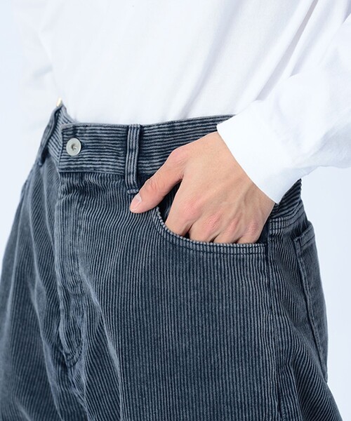 BEAMS HEART（ビームスハート）の「【2色展開】フェード コットン コーデュロイ パンツ（その他パンツ・メンズ・ネイビー/ブラック・LARGE/SMALL/MEDIUM）」の7枚目の写真
