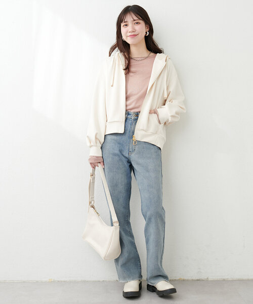 natural couture(ナチュラルクチュール)の「ラメシアーシンプルロンT(Tシャツ/カットソー・レディース・ピンクベージュ/シルバー/ブラウン・FREE)」の19枚目の写真