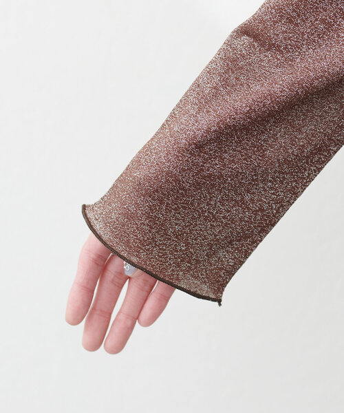 natural couture(ナチュラルクチュール)の「ラメシアーシンプルロンT(Tシャツ/カットソー・レディース・ピンクベージュ/シルバー/ブラウン・FREE)」の6枚目の写真