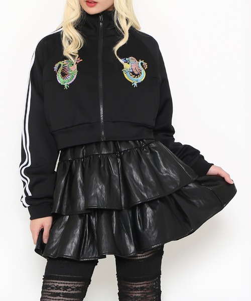 PUNYUS(プニュズ)の「合皮ティアードミニスカート(スカート・レディース・ブラウン/ブラック・1/2/3/4)」の3枚目の写真