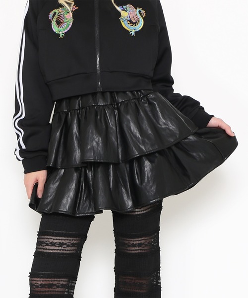 PUNYUS(プニュズ)の「合皮ティアードミニスカート(スカート・レディース・ブラウン/ブラック・1/2/3/4)」の7枚目の写真