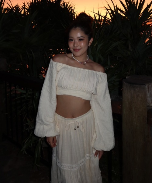sunoutfit  オフショル セール】moeka - SUNOUTFIT オフショルブラウス made in