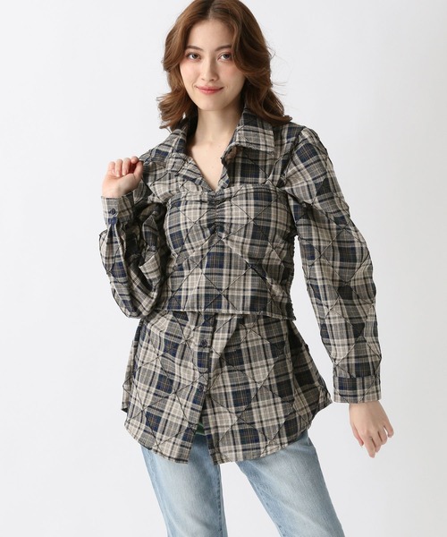 FOREVER 21（フォーエバー トゥエンティーワン）の「【2025SS】ビスチェセットシャツ（シャツ/ブラウス・レディース・レッド/ネイビー・FREE）」の22枚目の写真